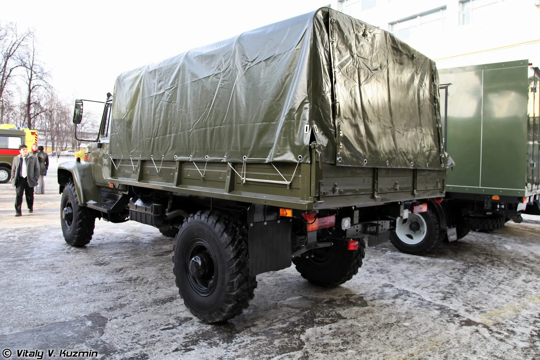 ГАЗ-33088 «Садко» на площадке Горьковского автозавода